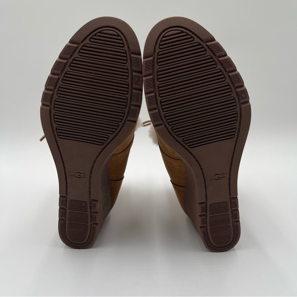 UGG Australia Jeovana Boots Chestnut Suede Waterproof Wedge Lace Up size 9 - Picture 15 of 16